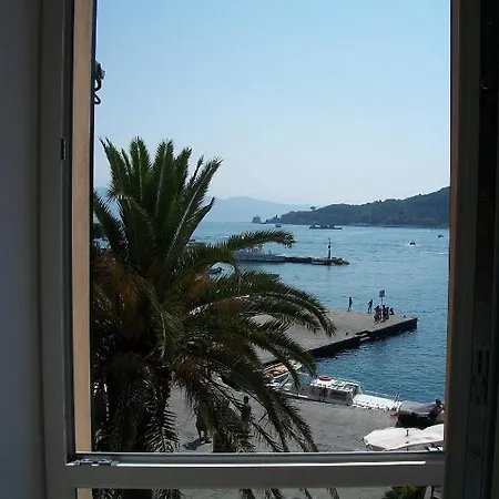 Guest house La Darsena *